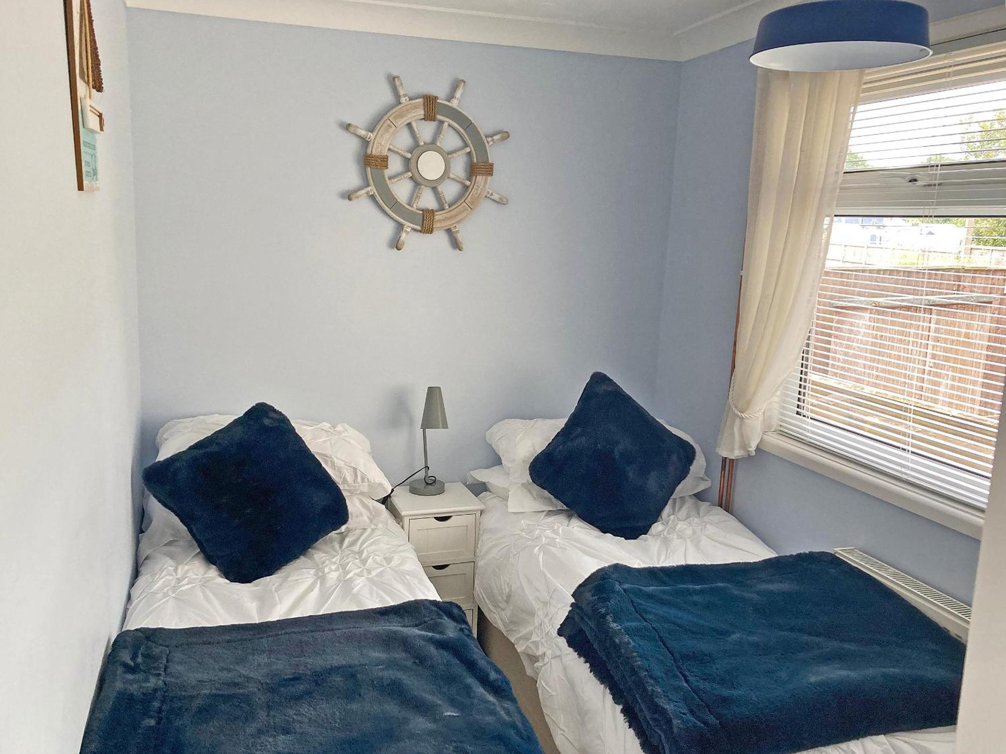Holiday home Mistlethrush